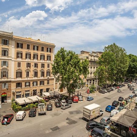 Giulio Cesare charming suite great location Roma Exterior foto